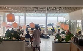 Vitaminas - Casa de Playa y Café
